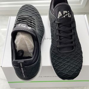 Men’s APL Phantom Techloom Shoes